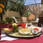 Pensión Sun&sardinia 4*